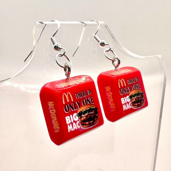 McDonalds Big Mac Earrings - Fast Food Earrings - Burger Earrings - Picture 4 of 9